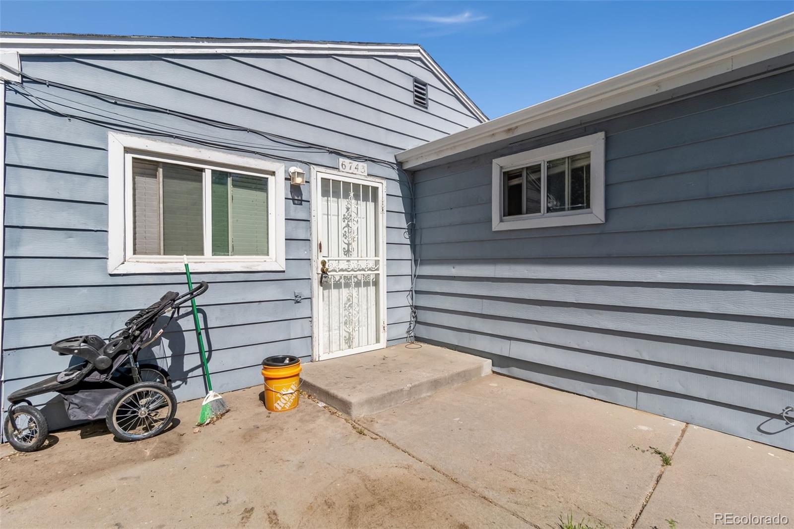 6743 King Street Denver CO 80221