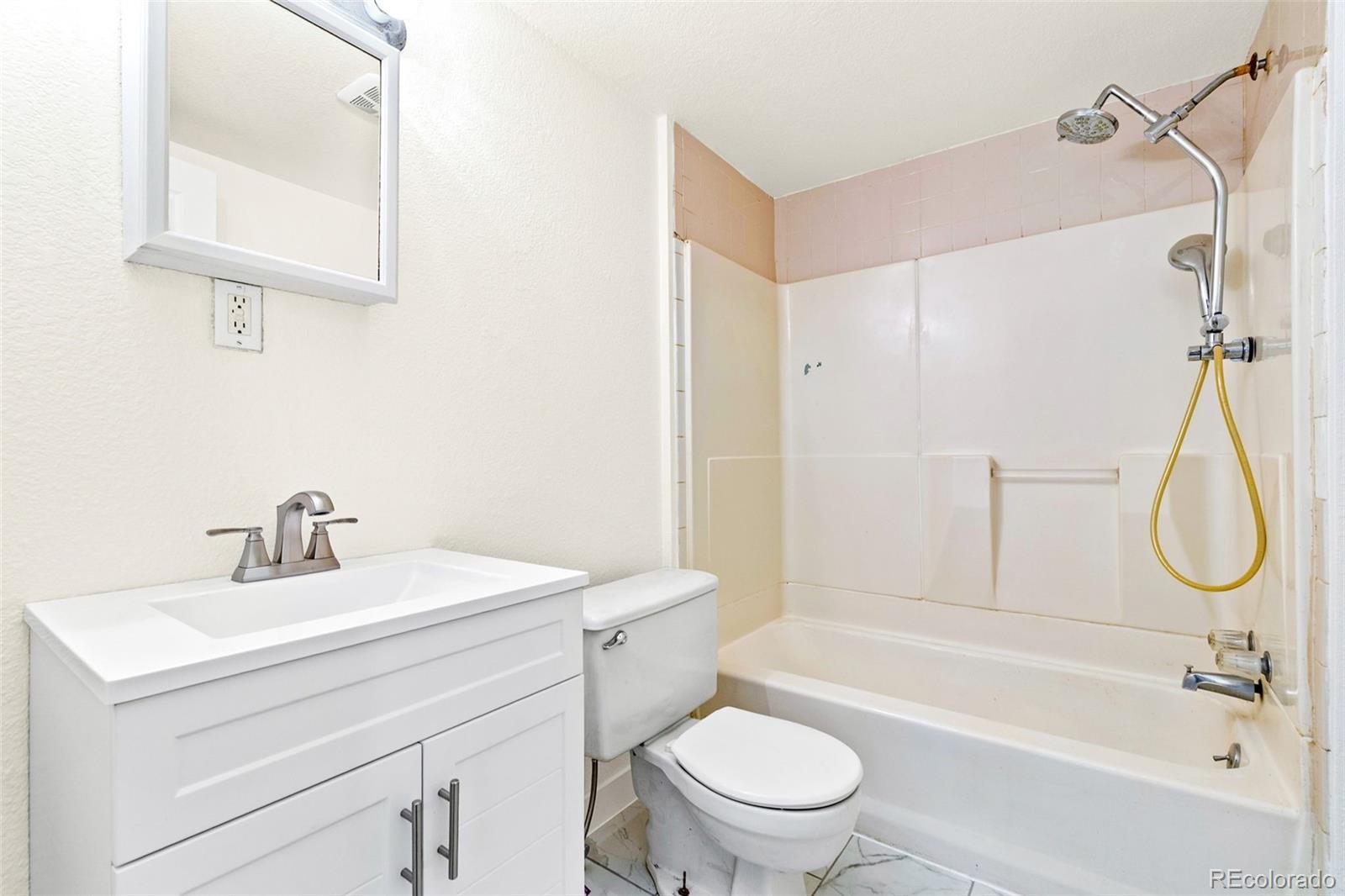 6743 King Street Denver CO 80221