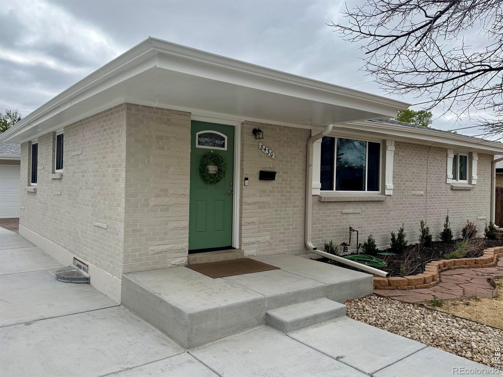 8430 Dawson Drive Denver CO 80229