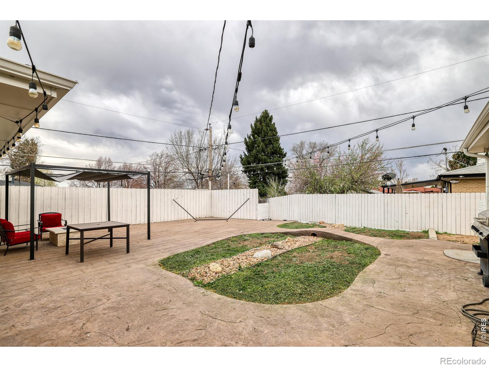 8430 Dawson Drive Denver CO 80229