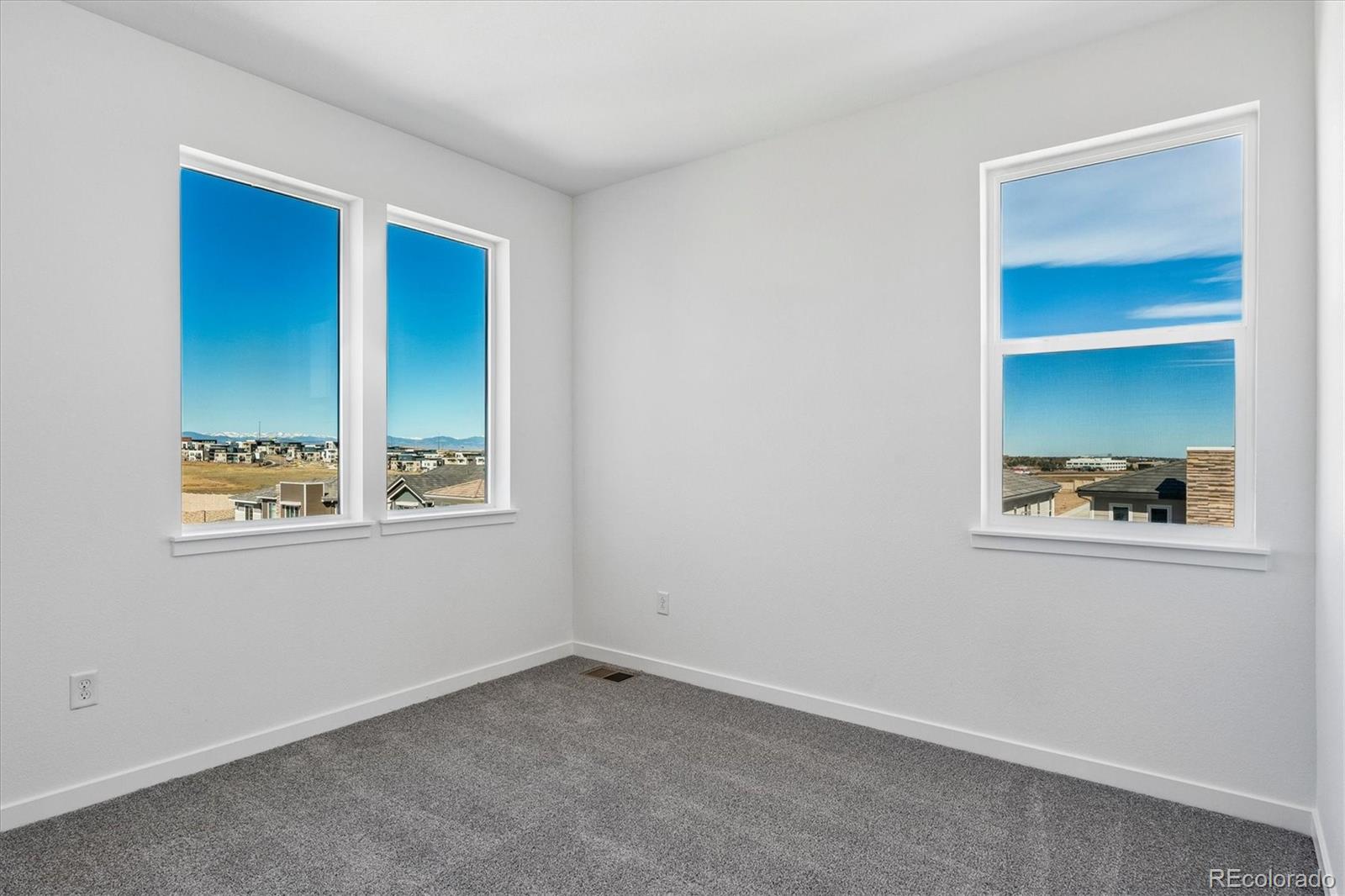 9129 Fowler Peak Court Englewood CO 80112