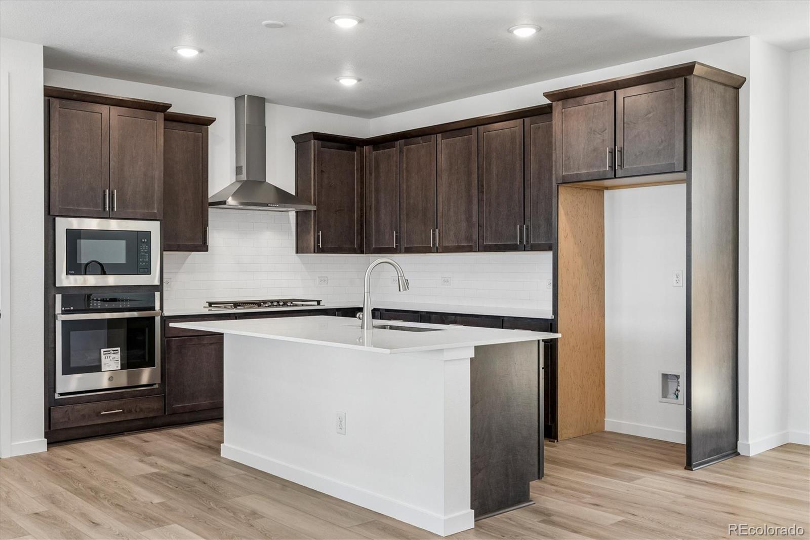 9129 Fowler Peak Court Englewood CO 80112