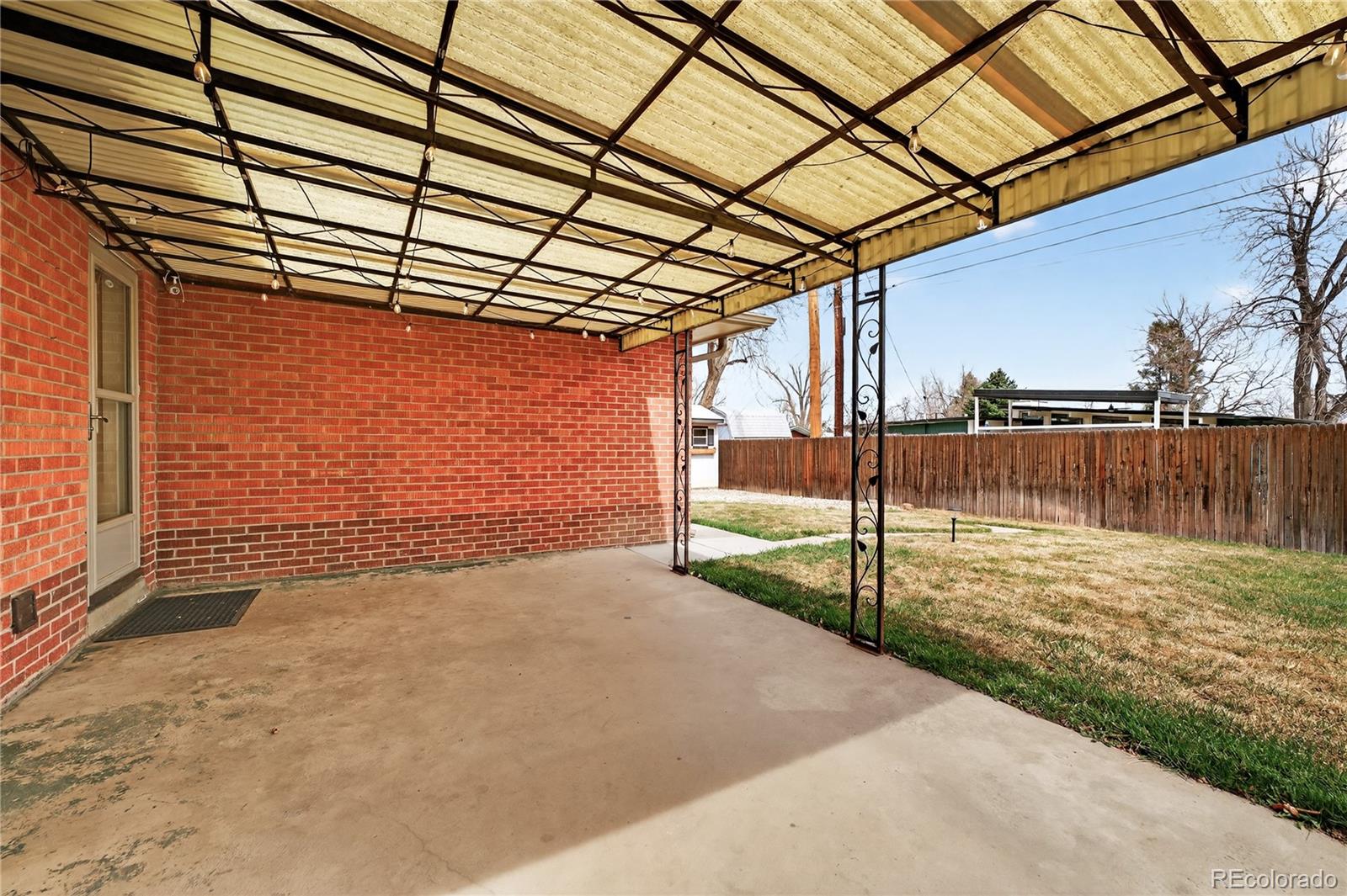 6116 S Valleyview Street Littleton CO 80120