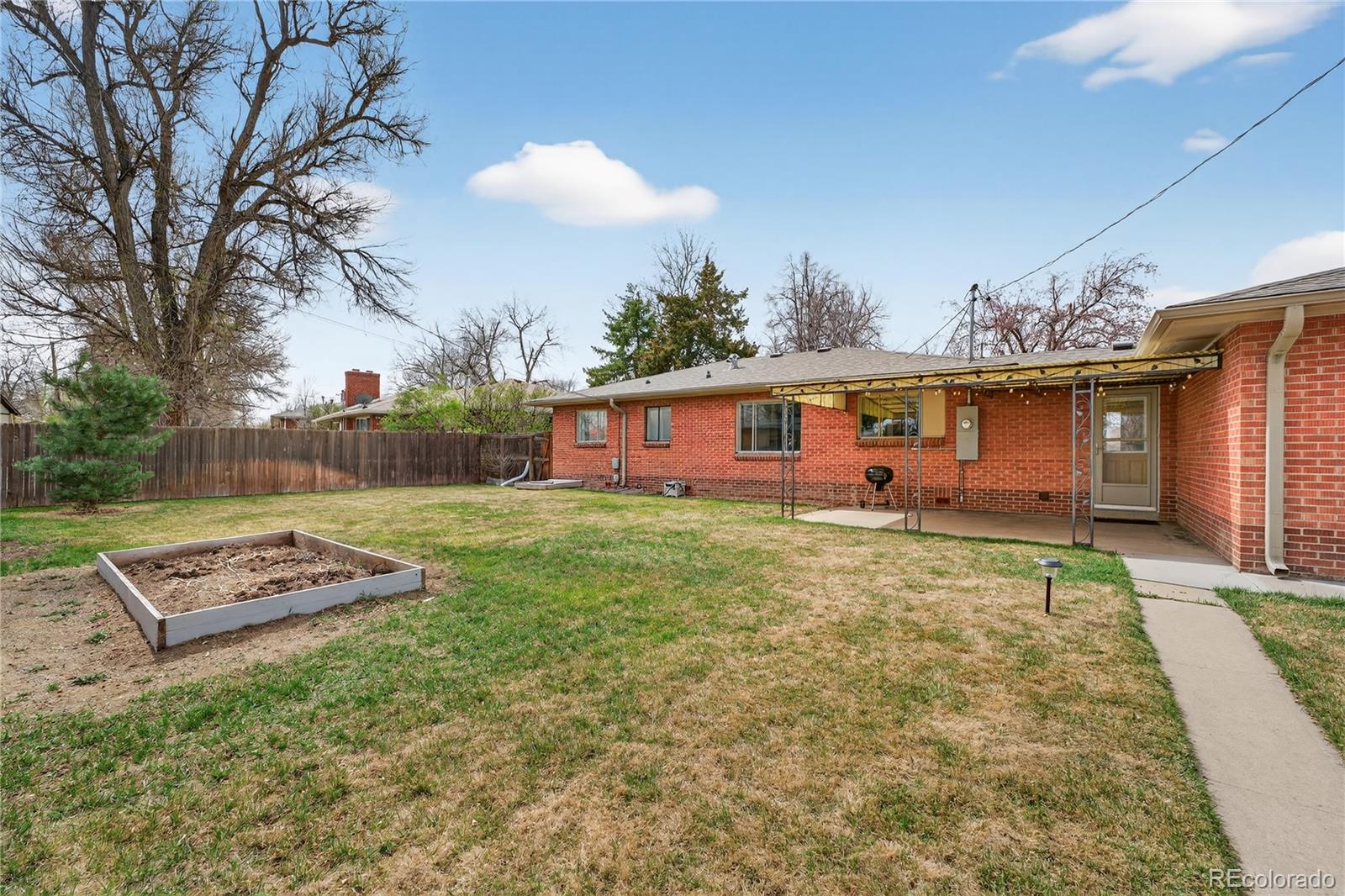 6116 S Valleyview Street Littleton CO 80120
