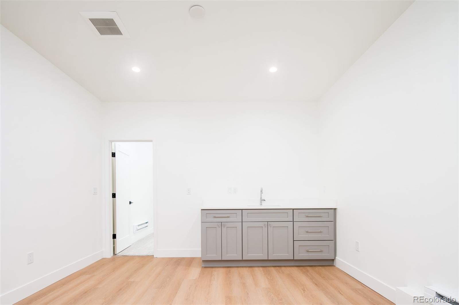 263 S Jackson Street Denver CO 80209