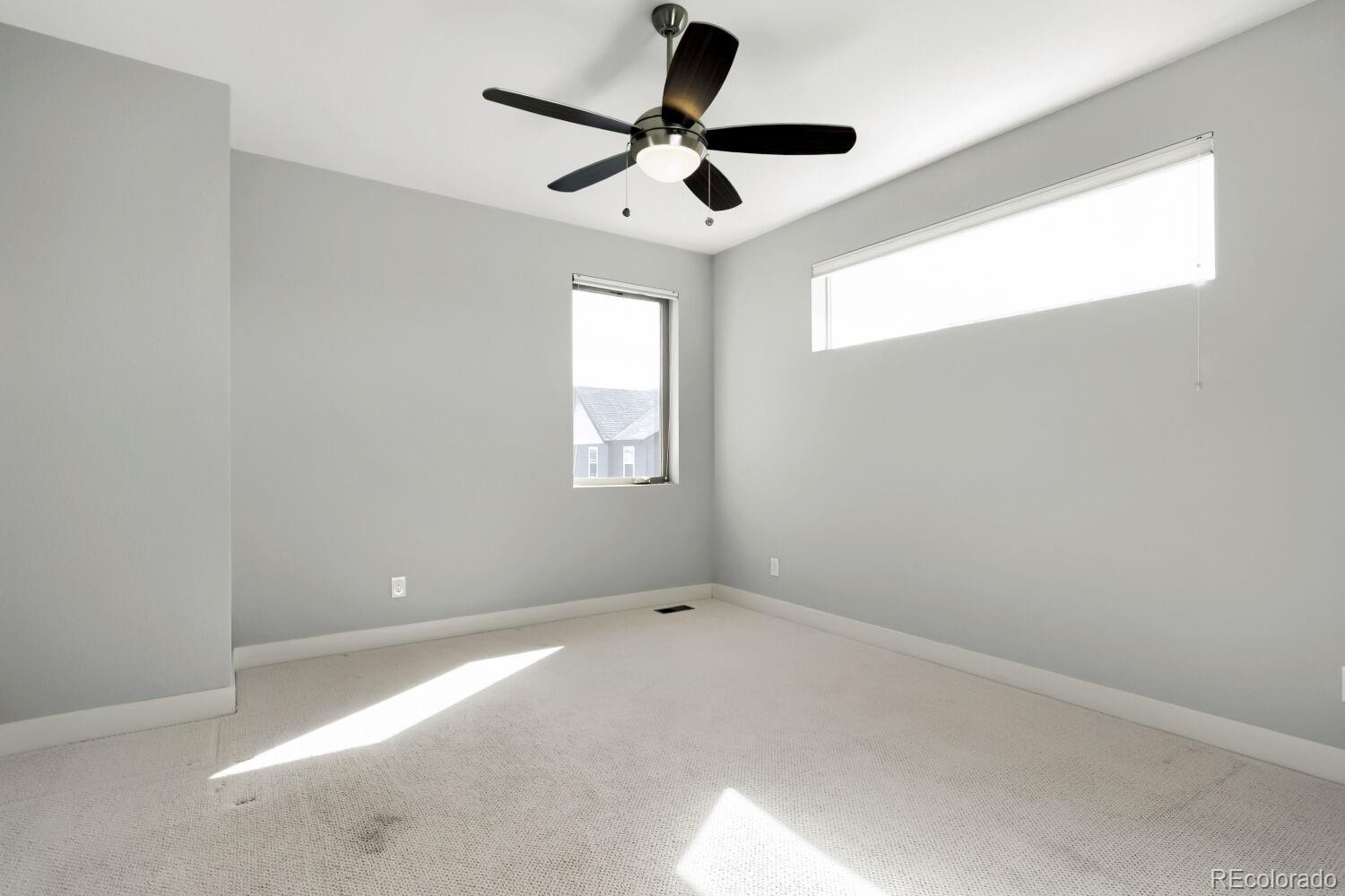 5434 N Verbena Street Denver CO 80238