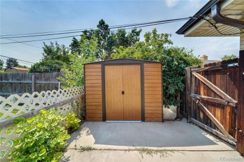 6616 S Lincoln Street Centennial CO 80121
