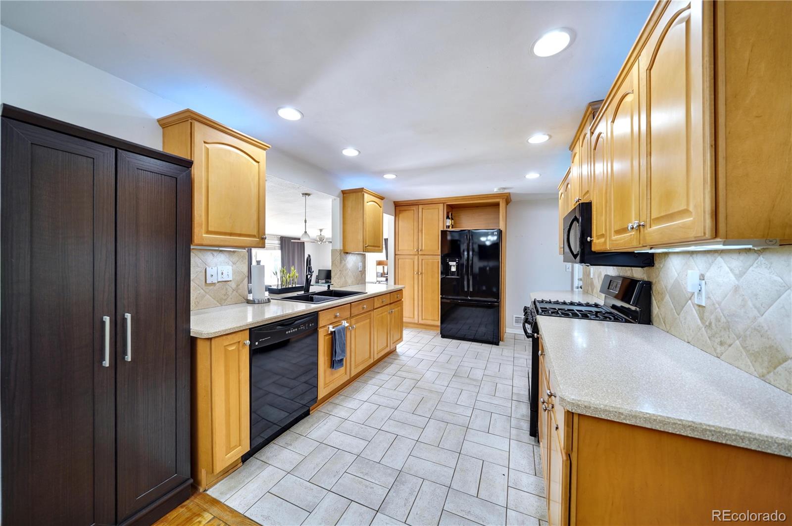 6616 S Lincoln Street Centennial CO 80121