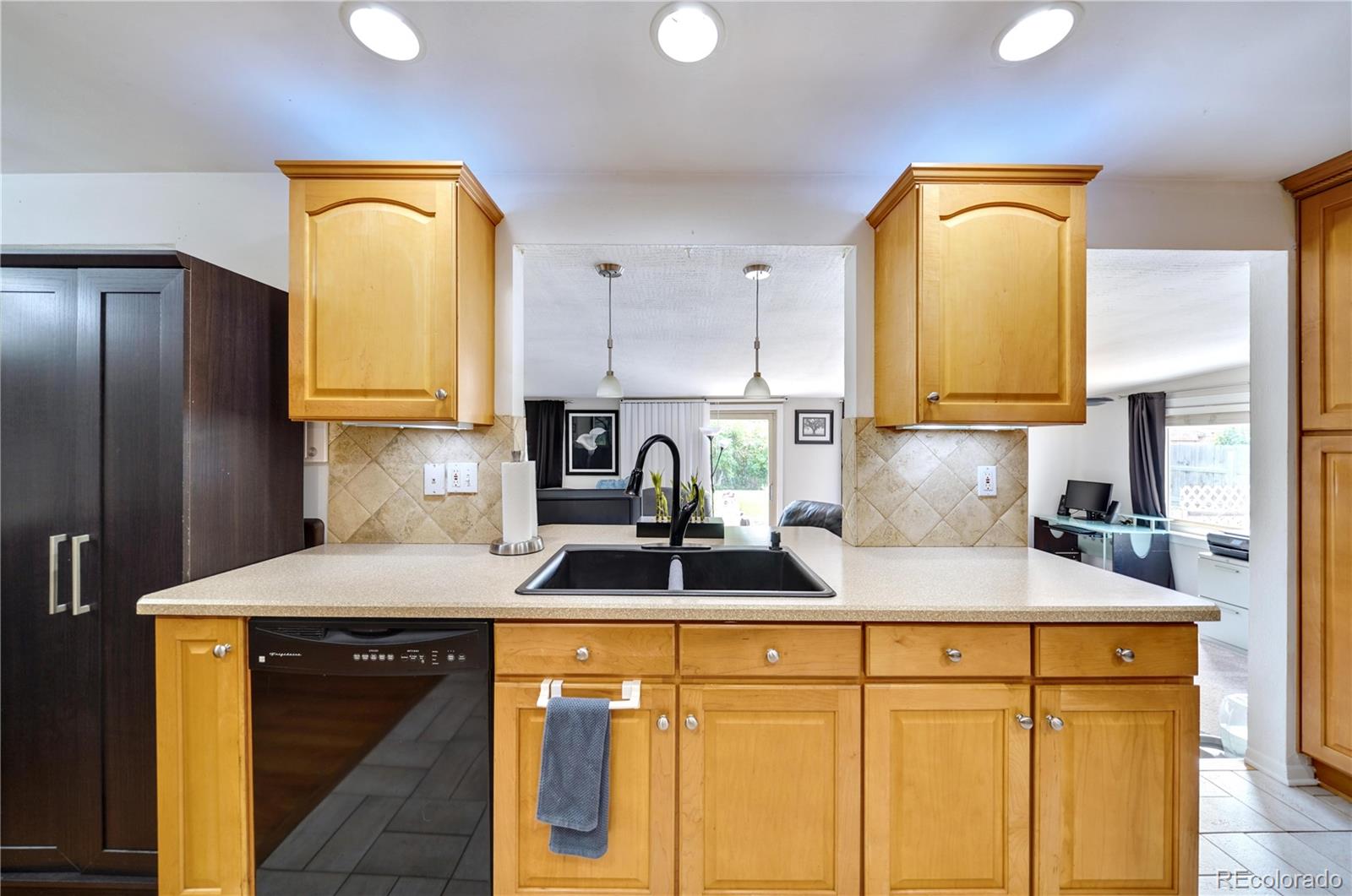 6616 S Lincoln Street Centennial CO 80121