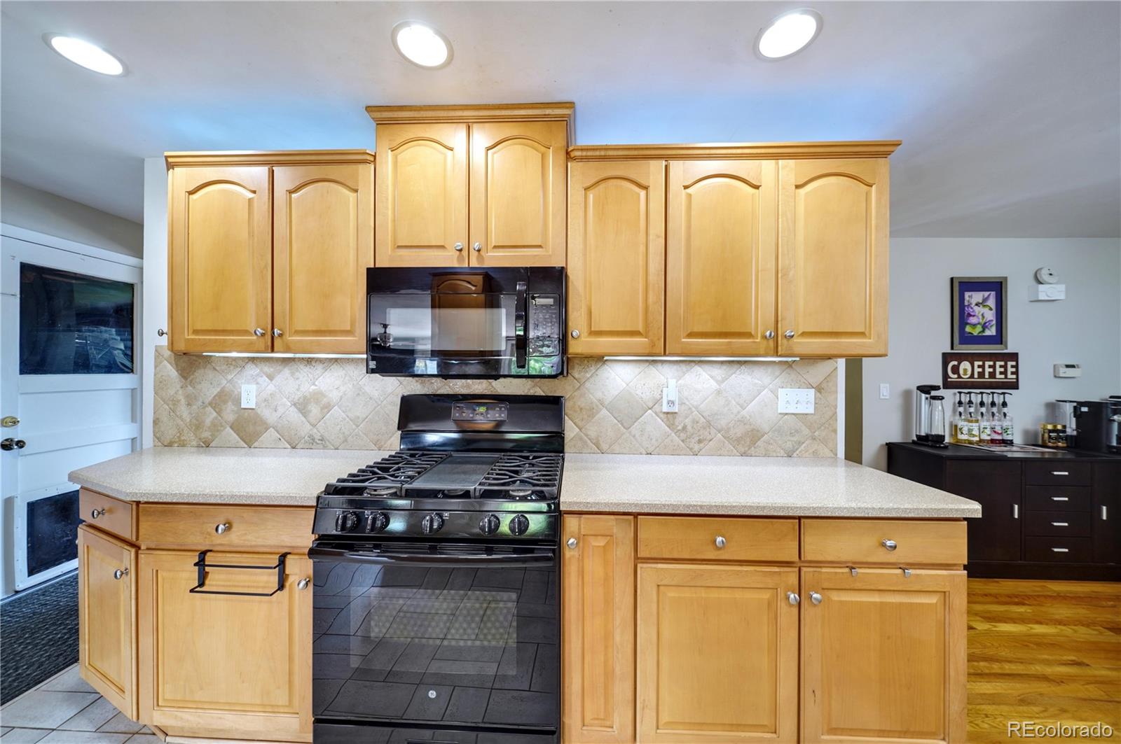 6616 S Lincoln Street Centennial CO 80121