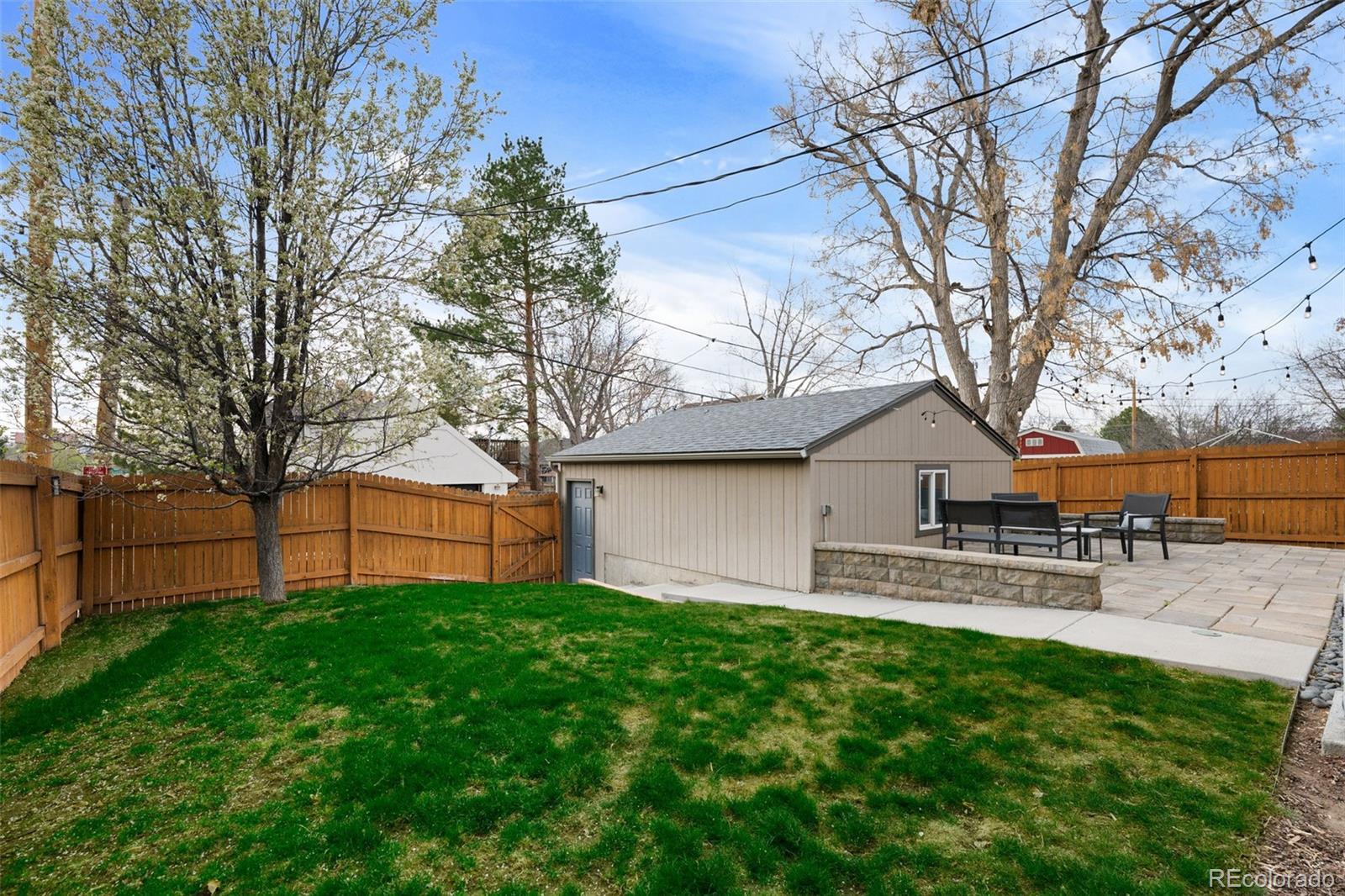 901 Glencoe Street Denver CO 80220