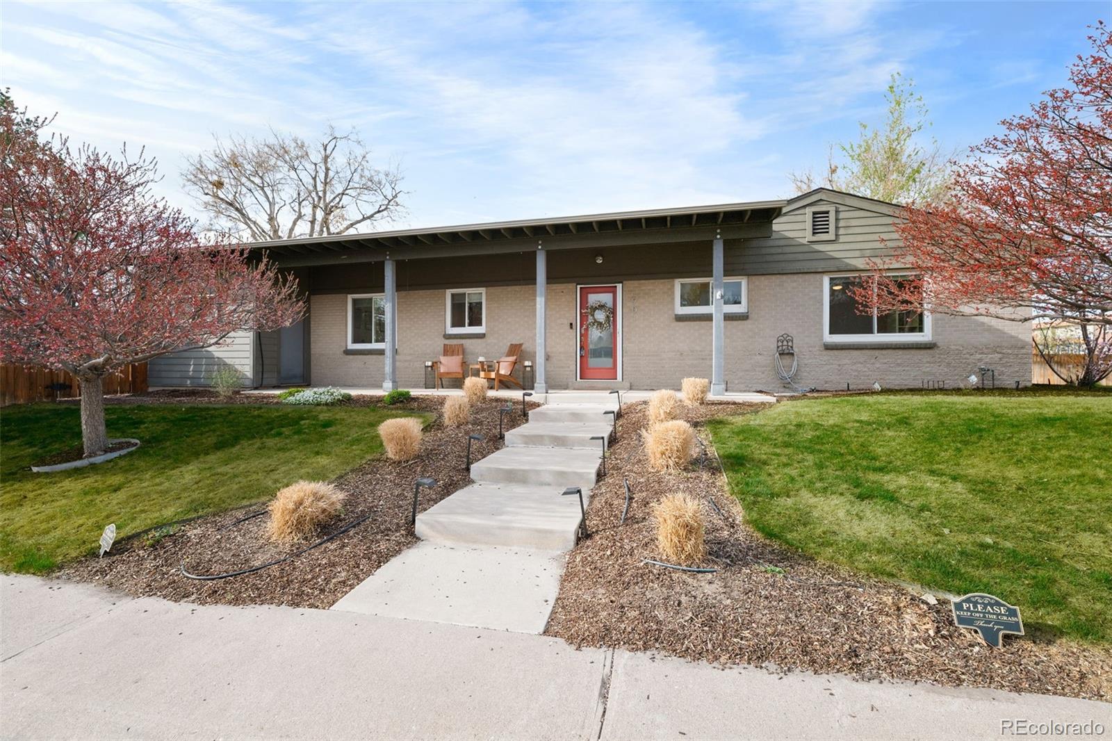 901 Glencoe Street Denver CO 80220