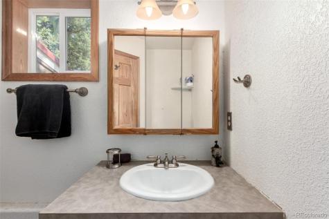 7593 Cr 68 Bailey CO 80421