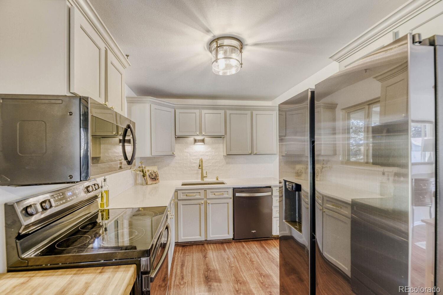 6361 S Ash Court Centennial CO 80121