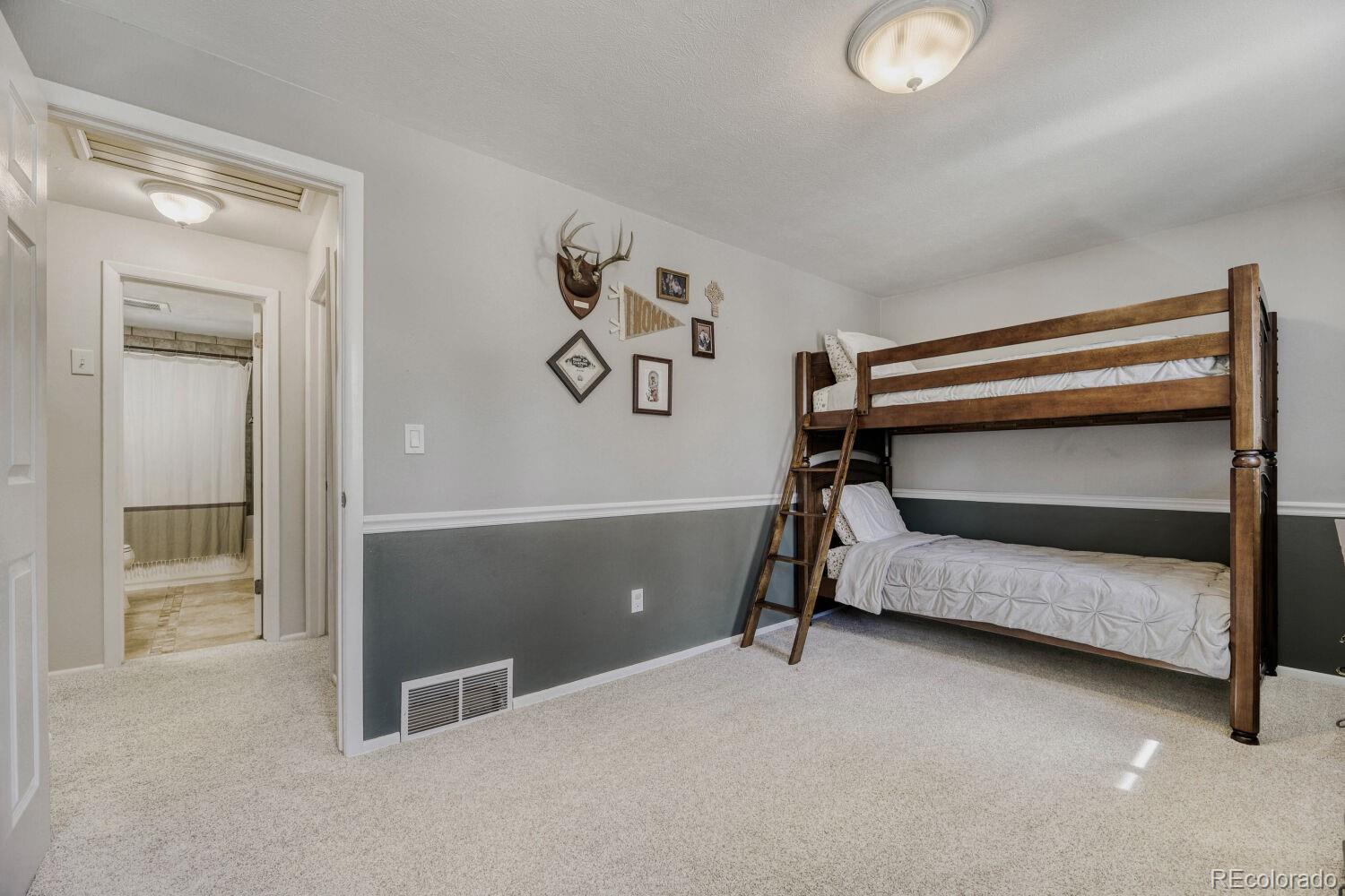 6361 S Ash Court Centennial CO 80121