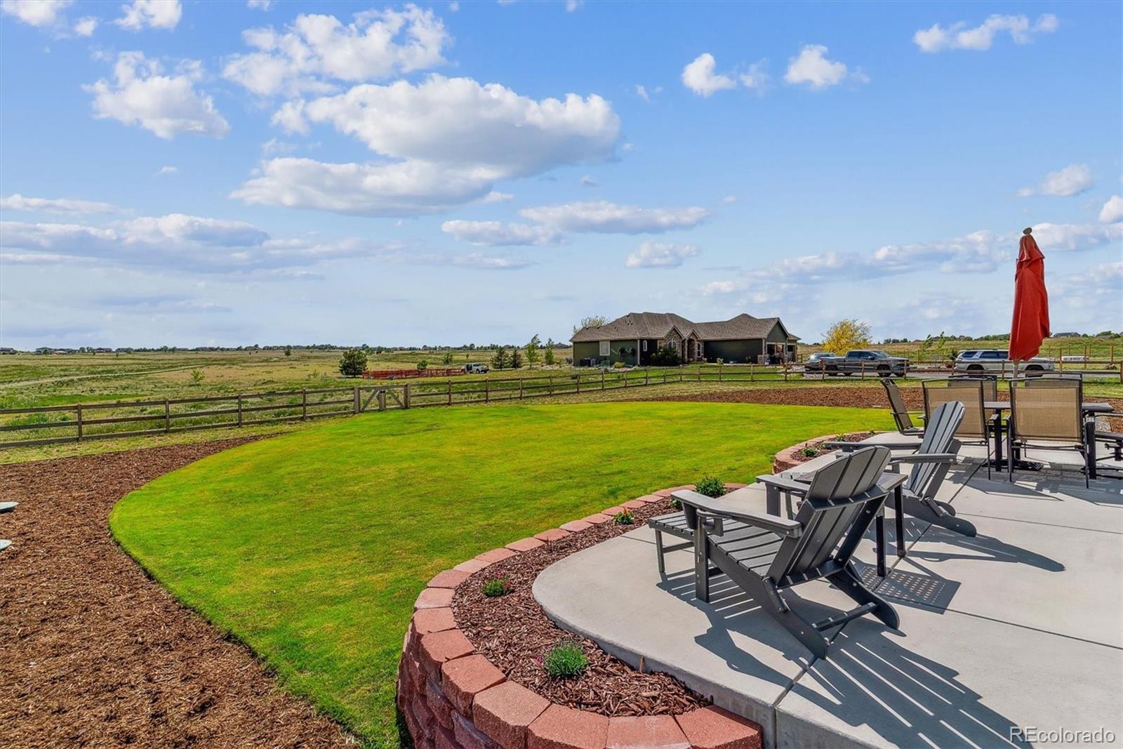 527 Antelope Drive E Bennett CO 80102