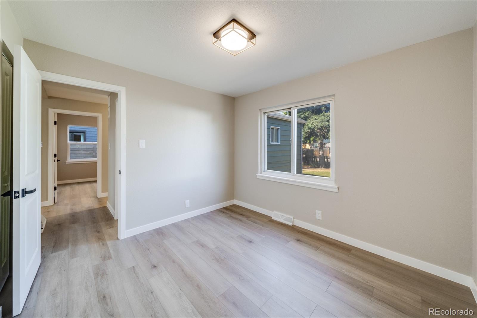 1741 Kingston Street Aurora CO 80010