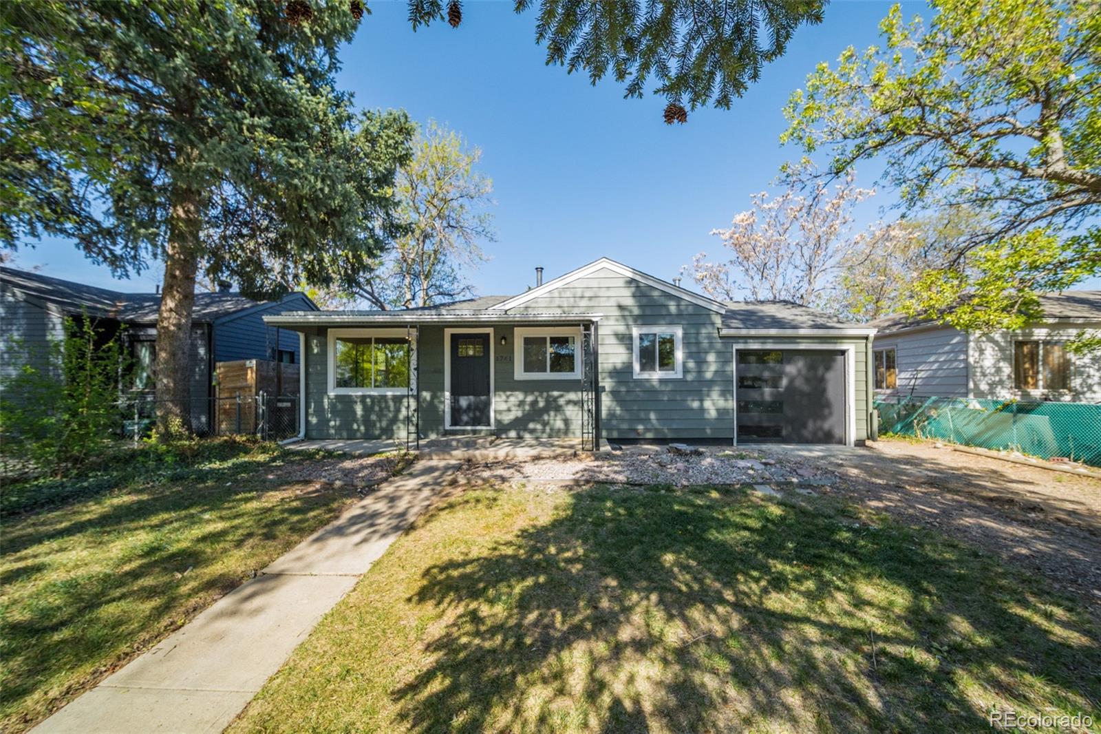 1741 Kingston Street Aurora CO 80010