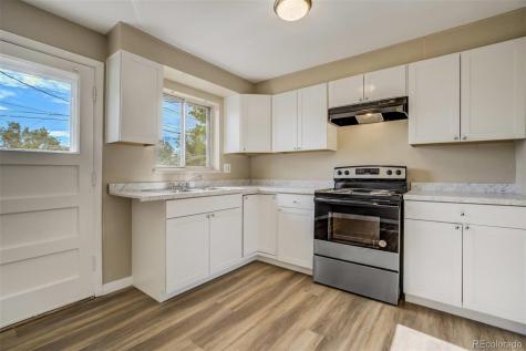 3055 Carson Street Aurora CO 80011