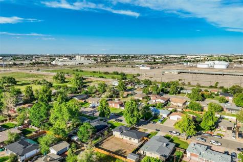 3055 Carson Street Aurora CO 80011