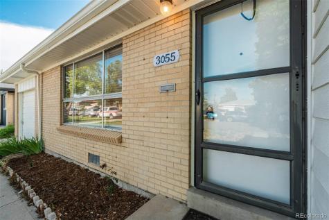 3055 Carson Street Aurora CO 80011