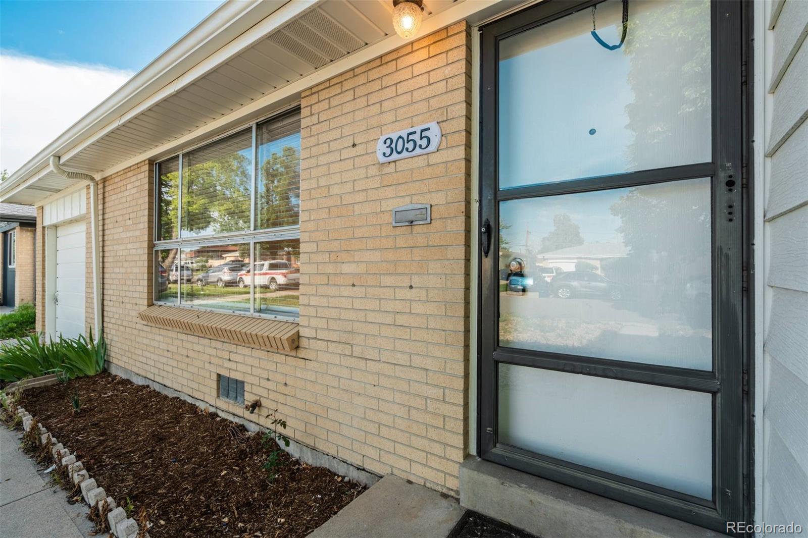 3055 Carson Street Aurora CO 80011