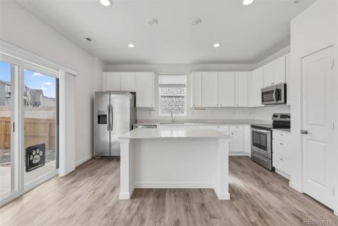 922 W Beverly Street Elizabeth CO 80107