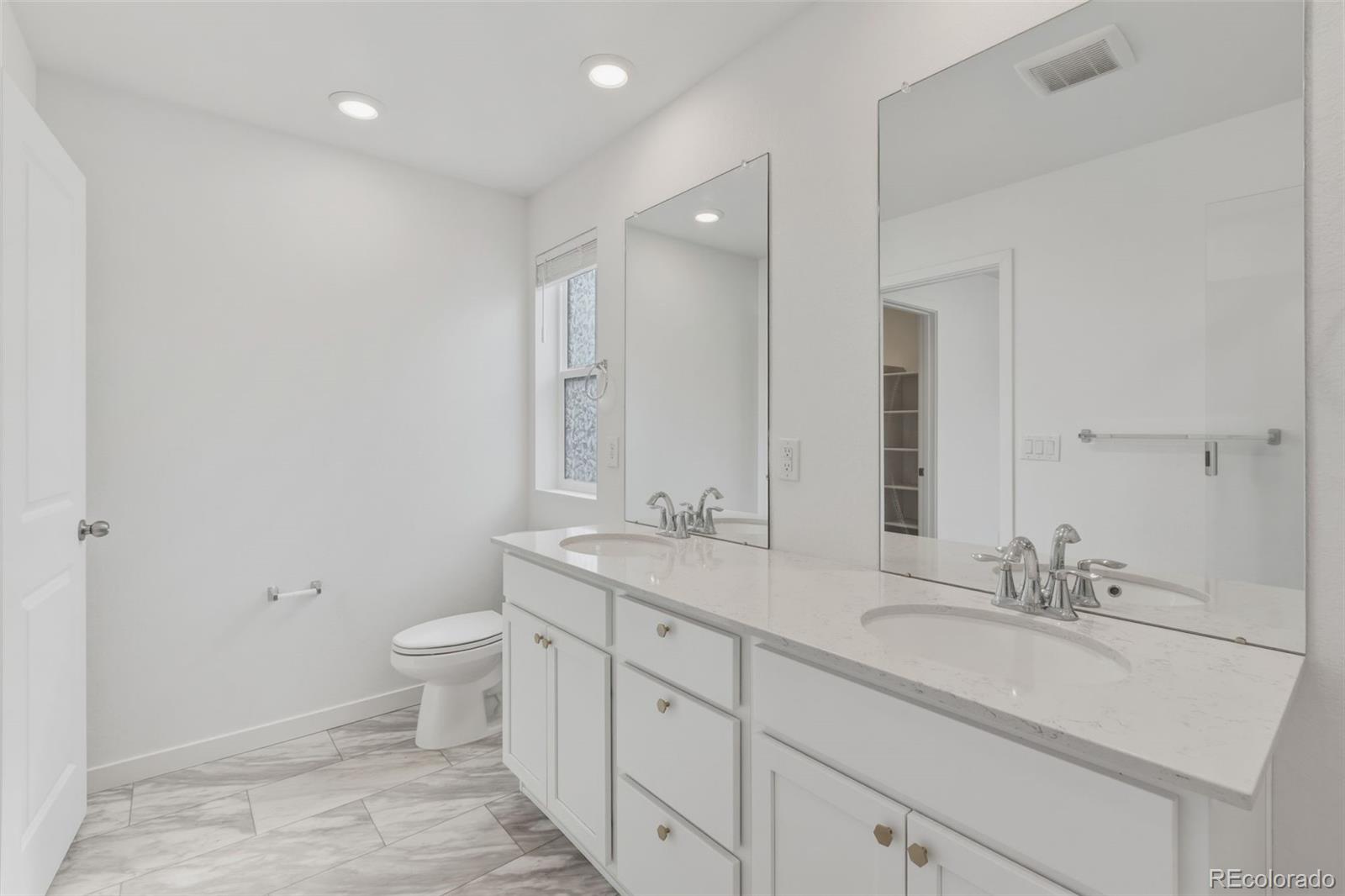 922 W Beverly Street Elizabeth CO 80107