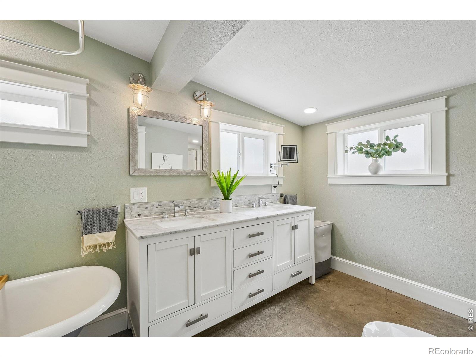 205 5th Avenue Longmont CO 80501