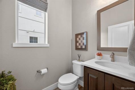 15527 W La Salle Place Lakewood CO 80228