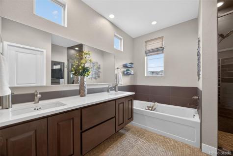 15527 W La Salle Place Lakewood CO 80228