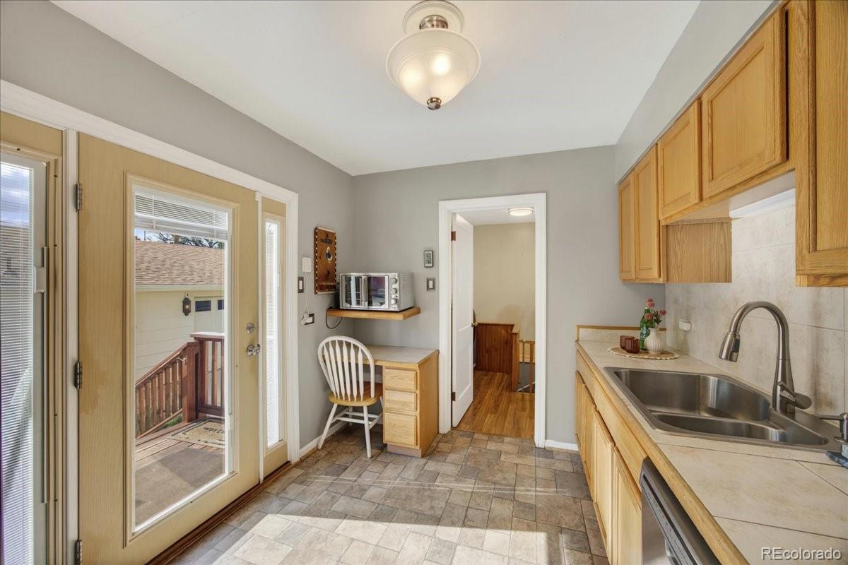 961 Kendall Street Lakewood CO 80214