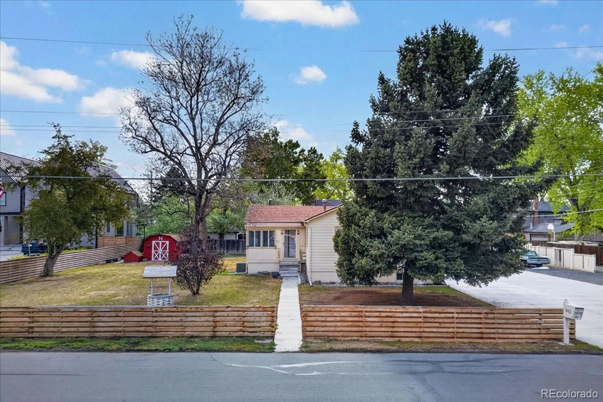 961 Kendall Street Lakewood CO 80214