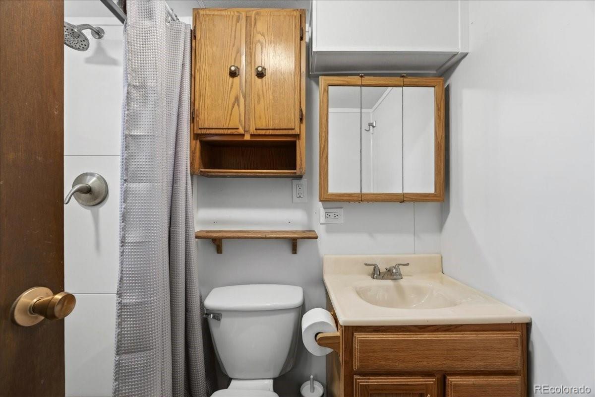 961 Kendall Street Lakewood CO 80214