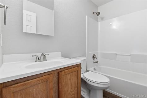 6011 S Zante Circle Aurora CO 80015