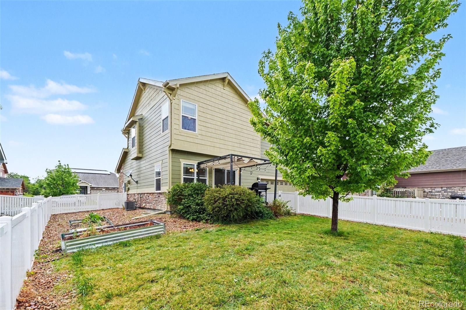 2304 Winding Drive Longmont CO 80504