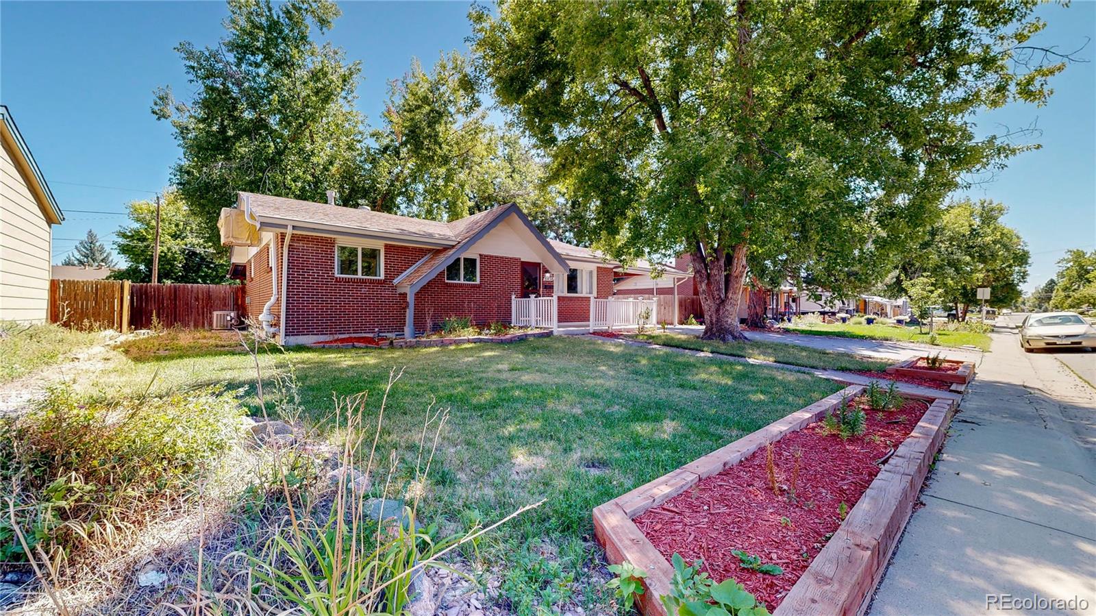 8438 Ames Street Arvada CO 80003