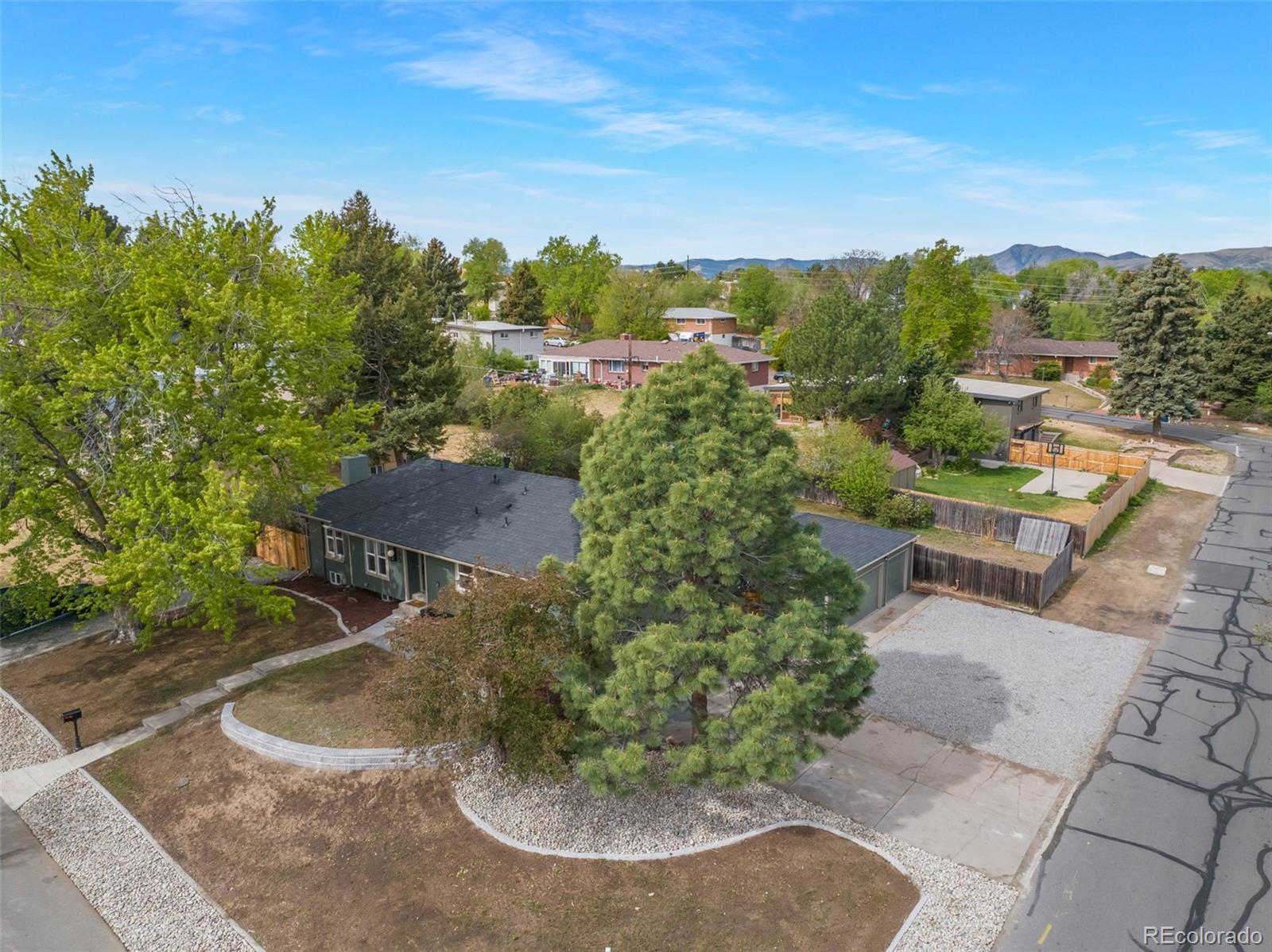 905 S Vance Street Lakewood CO 80226