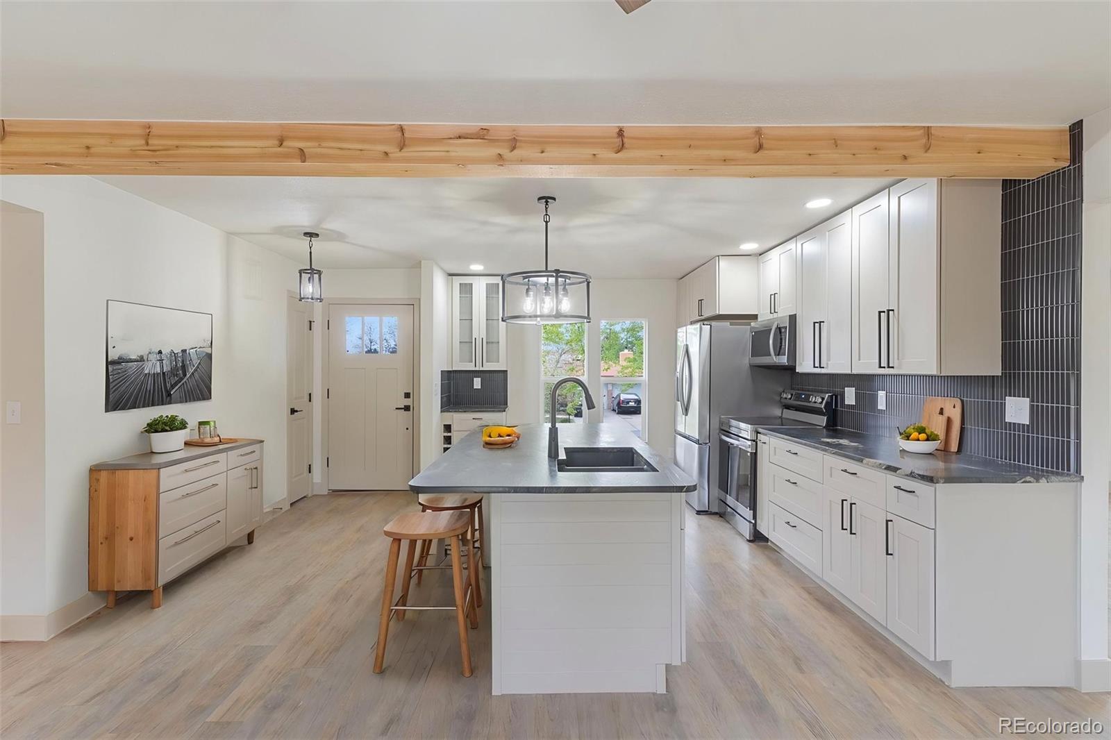 905 S Vance Street Lakewood CO 80226