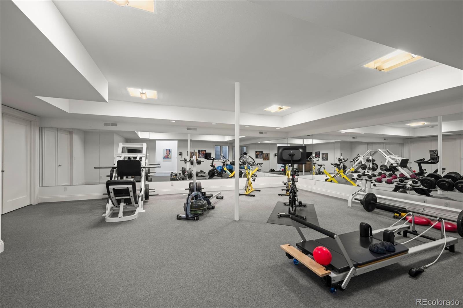 8414 Firethorn Court Niwot CO 80503