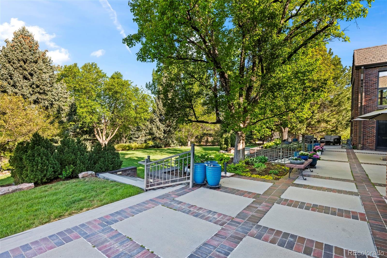 8414 Firethorn Court Niwot CO 80503