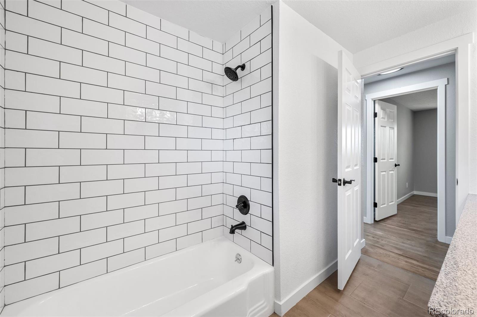 40 E Weaver Place Centennial CO 80121