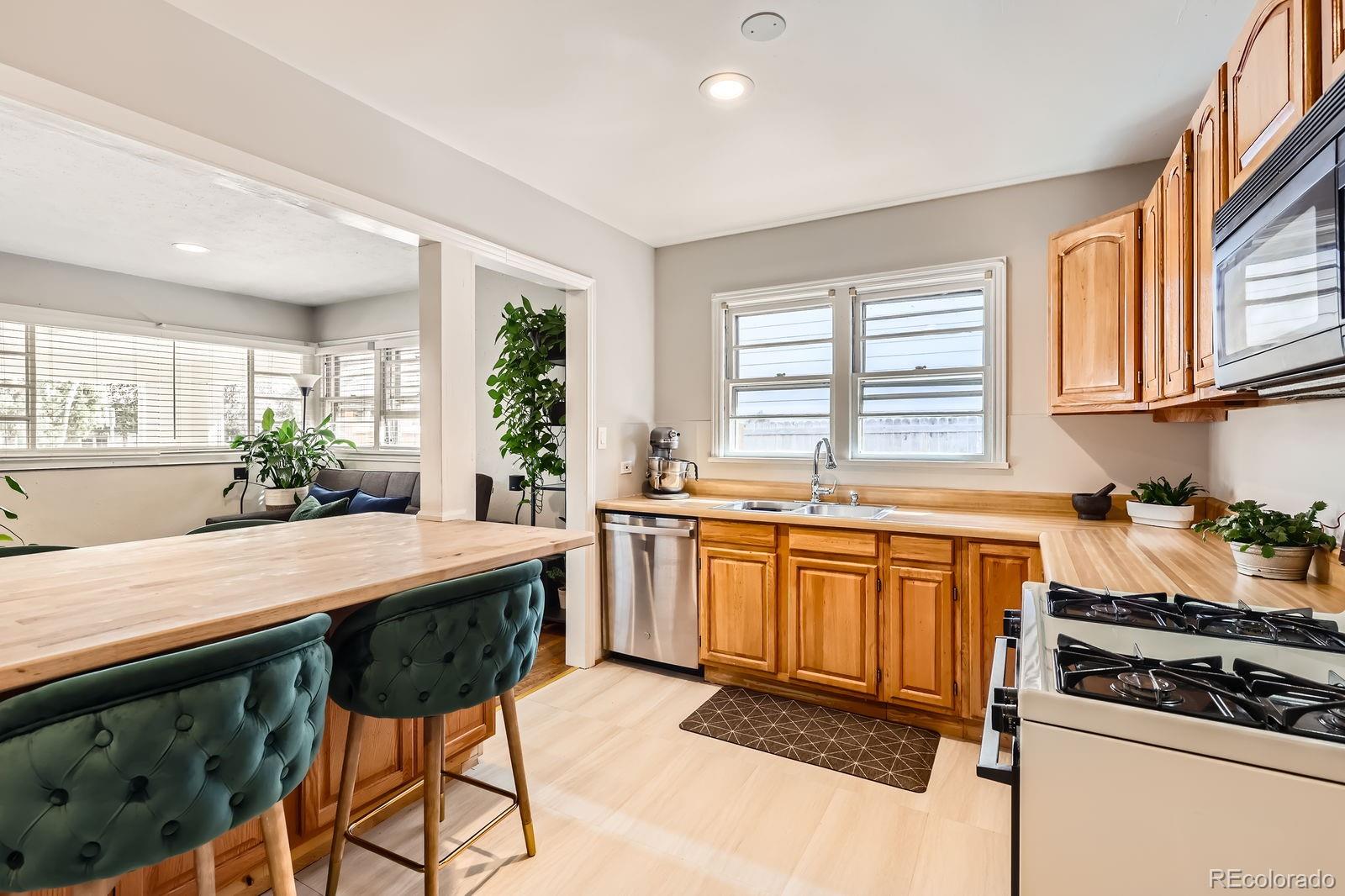 1277 Wabash Street Denver CO 80220
