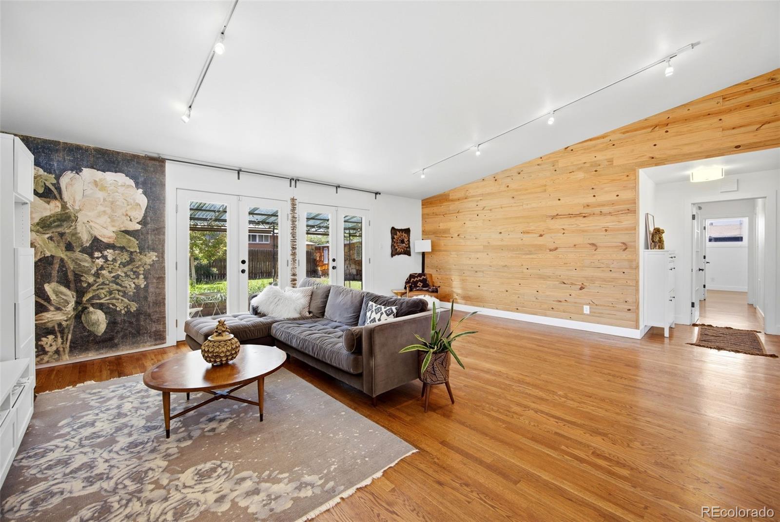2253 S Raleigh Street Denver CO 80219