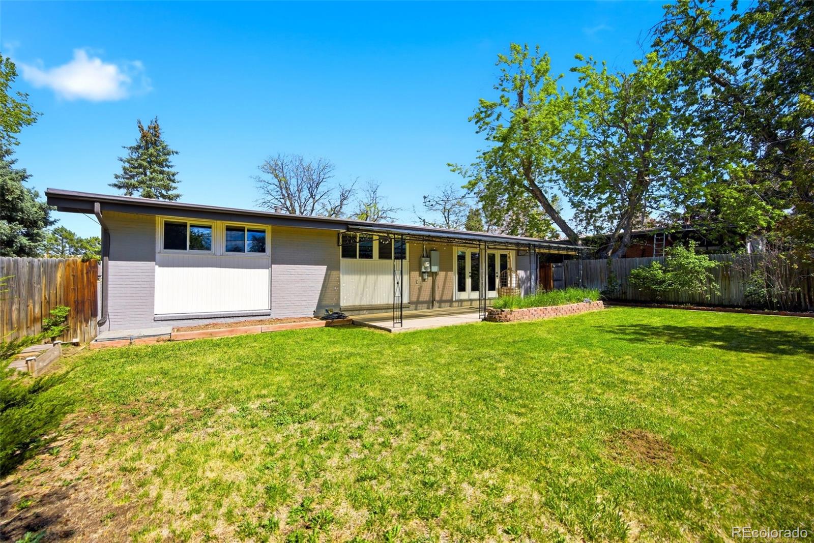 2253 S Raleigh Street Denver CO 80219
