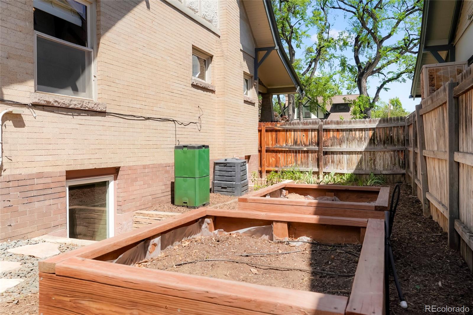 2379 Dahlia Street Denver CO 80207