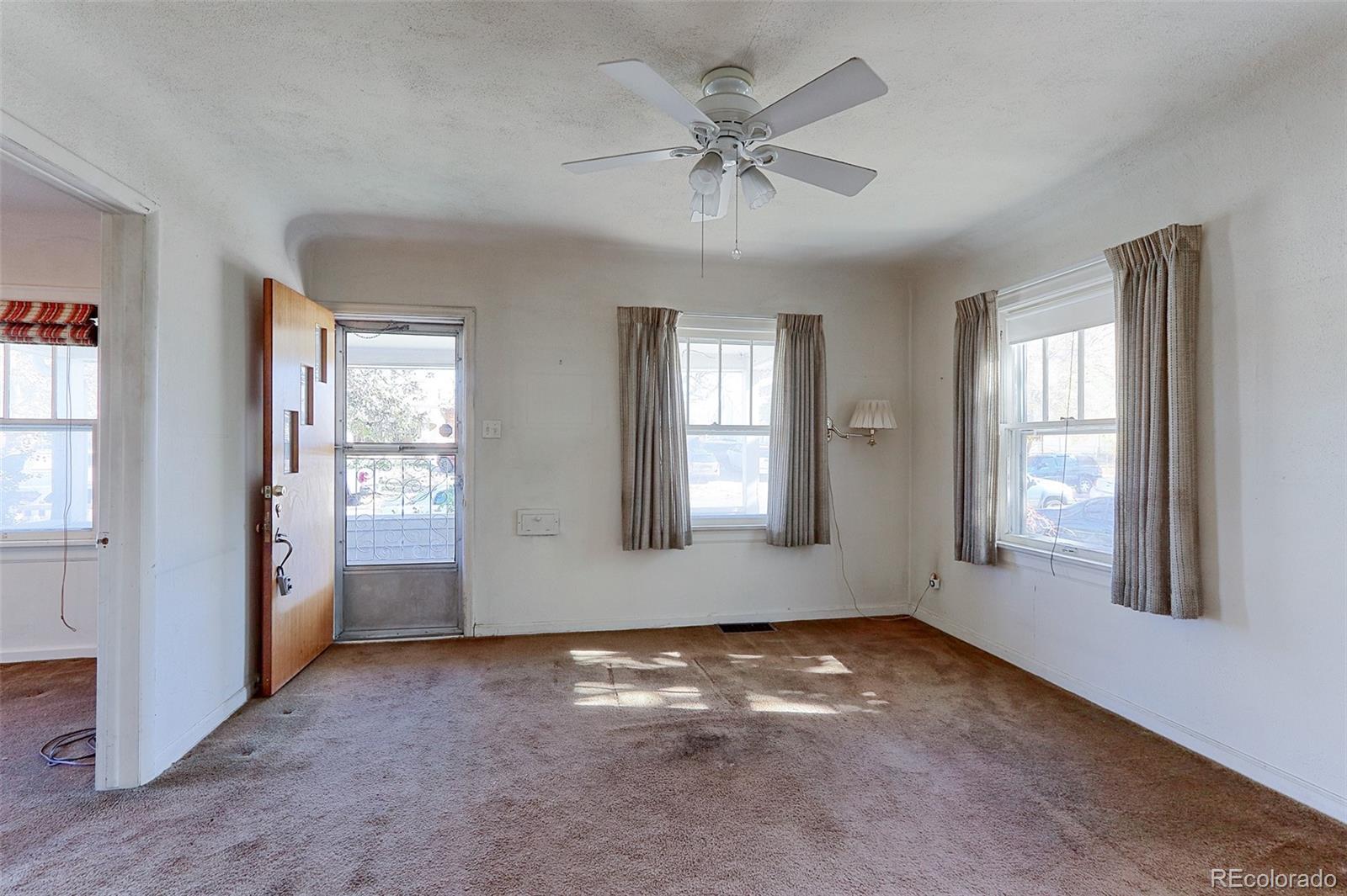 4985 Green Court Denver CO 80221
