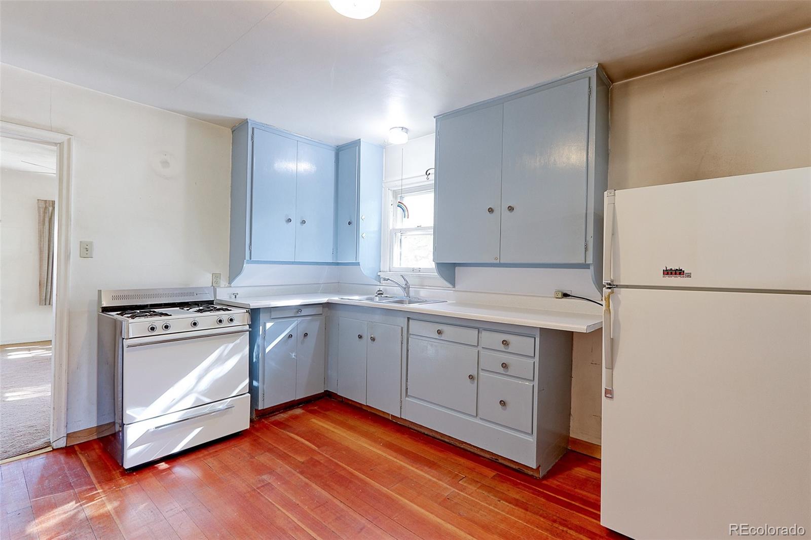 4985 Green Court Denver CO 80221