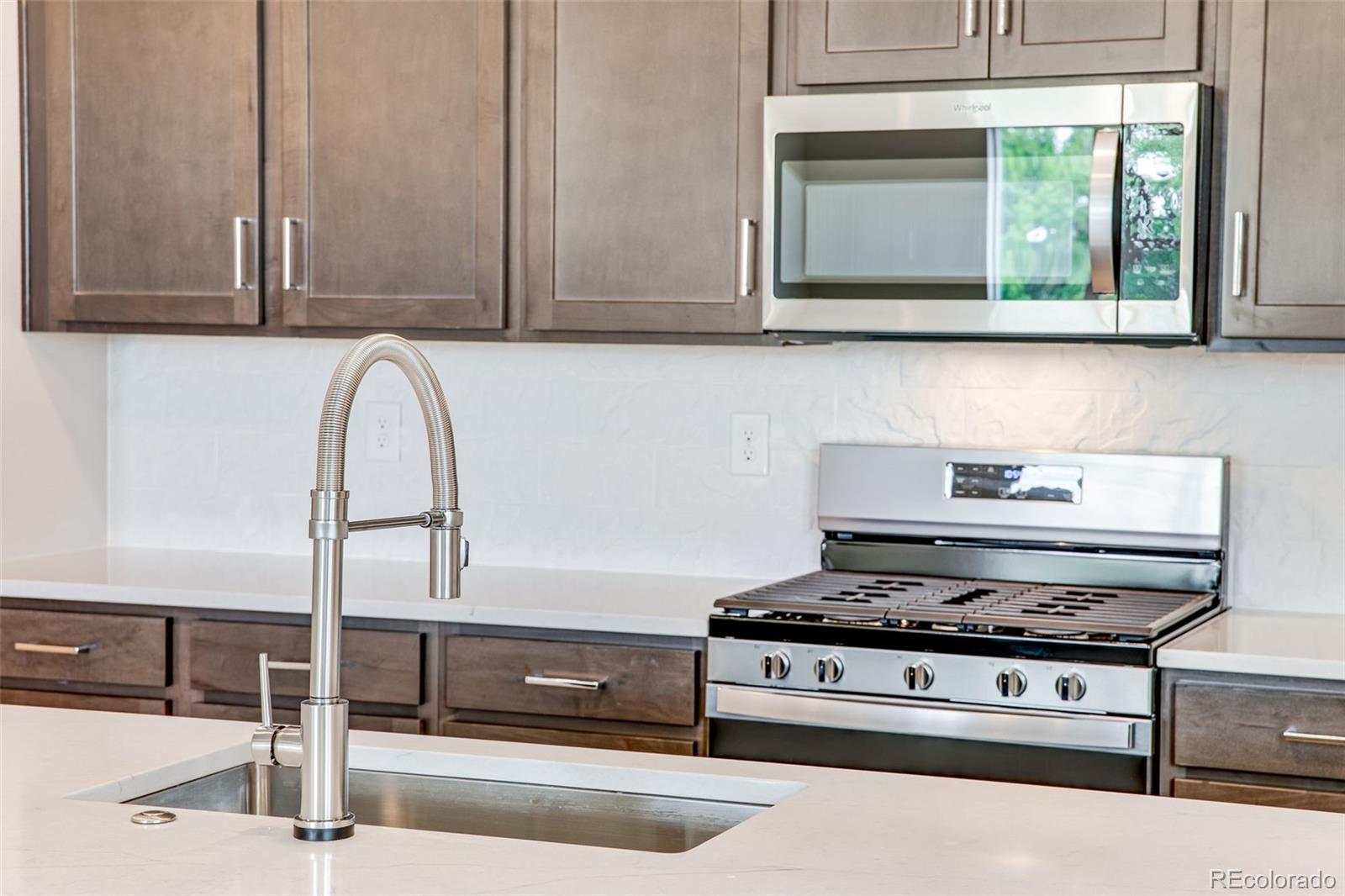 1418 Hudson Place Longmont CO 80501
