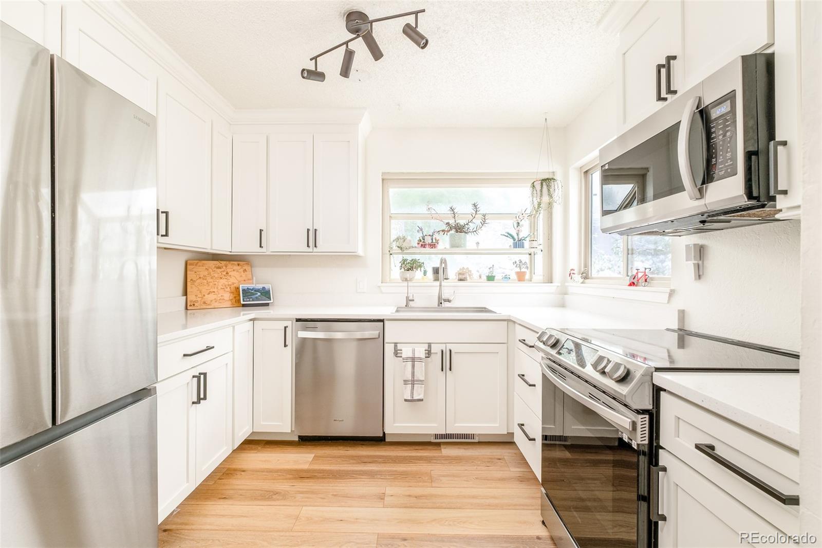 9277 W 98th Place Broomfield CO 80021